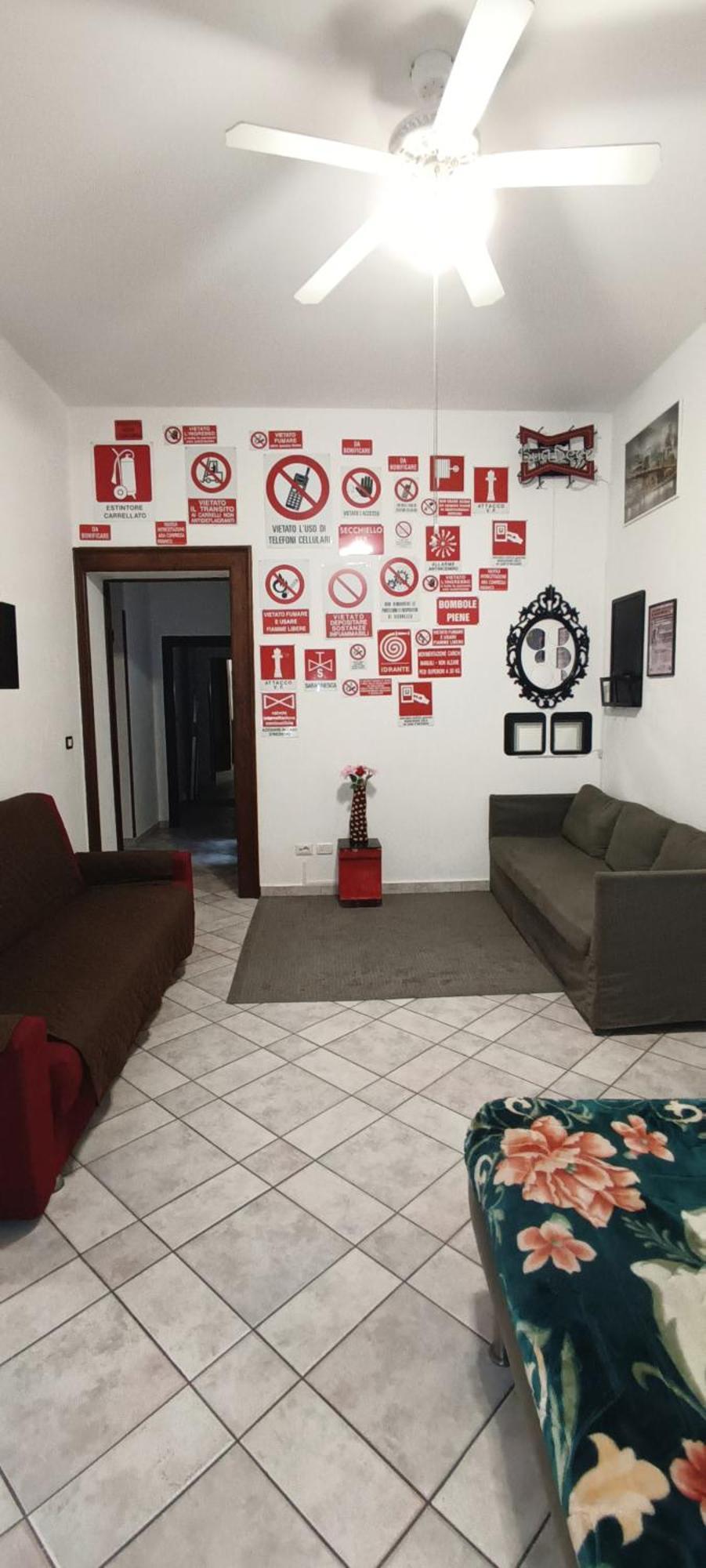 Casa Vacanze Completa Di Tutto E Anche Di Piu Livorno Luaran gambar