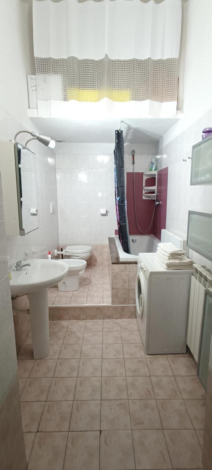 Casa Vacanze Completa Di Tutto E Anche Di Piu Livorno Luaran gambar